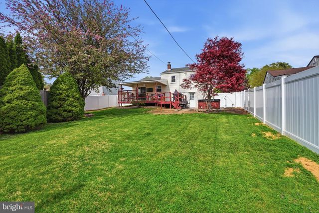 600 BRYANT LN, Hatboro, PA 19040