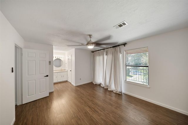 20291 Sunny Shores Drive, Humble, TX 77346