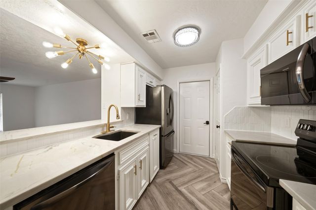 20291 Sunny Shores Drive, Humble, TX 77346