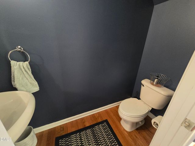 202 Storemont Way, Apex, NC 27539