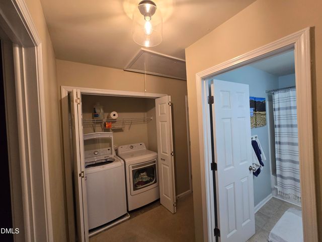 202 Storemont Way, Apex, NC 27539
