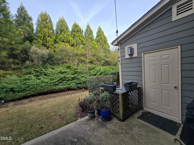 202 Storemont Way, Apex, NC 27539