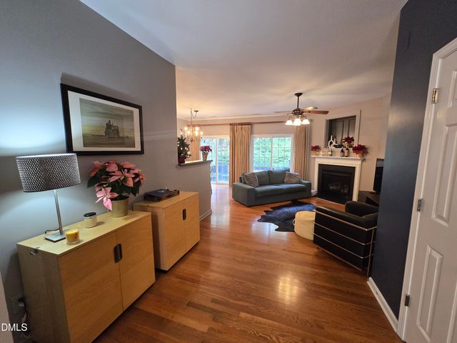 202 Storemont Way, Apex, NC 27539