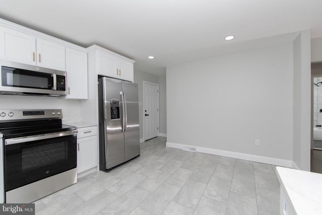 448 ROOSEVELT AVE, Glendora, NJ 08029