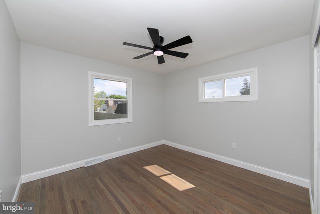 448 ROOSEVELT AVE, Glendora, NJ 08029