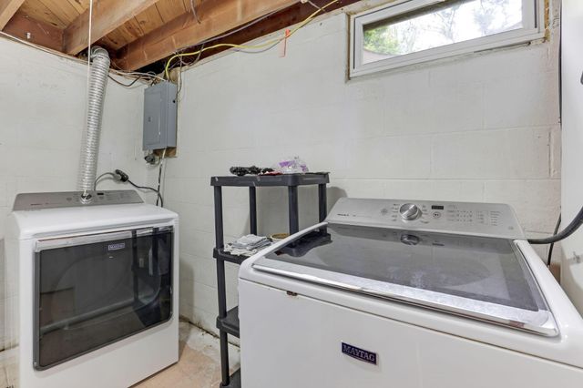 2734 Wellesley Road, Columbus, OH 43209