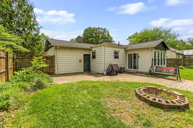 2734 Wellesley Road, Columbus, OH 43209