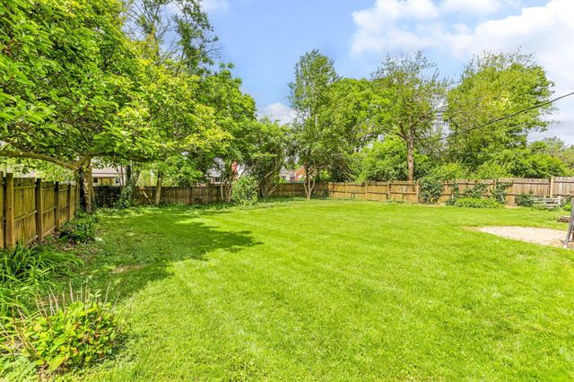 2734 Wellesley Road, Columbus, OH 43209