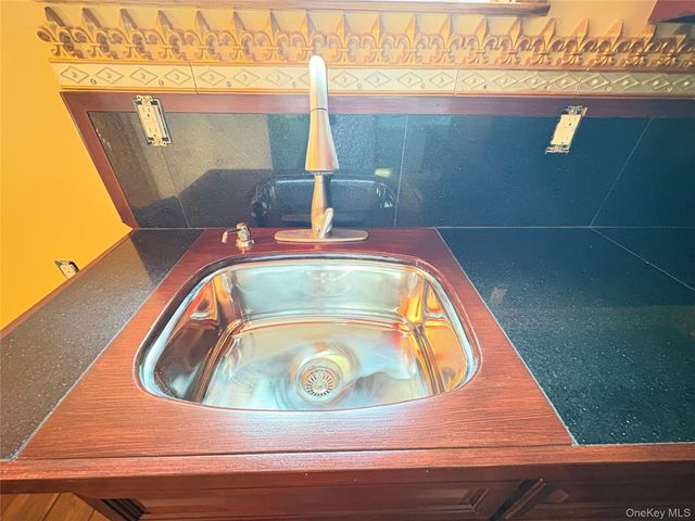 15 W Delaware Place, Bethel, NY 12720