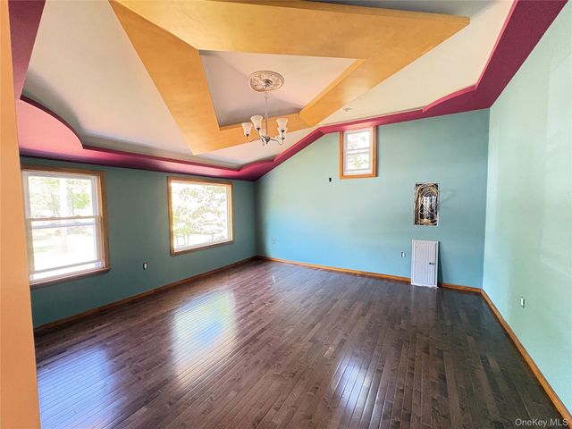 15 W Delaware Place, Bethel, NY 12720