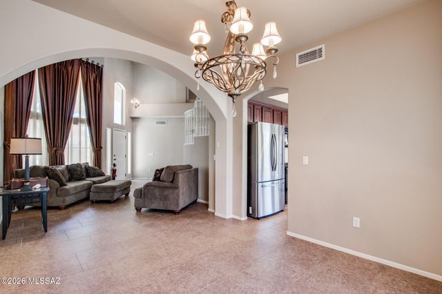 180 W Calle Paso Suave, Sahuarita, AZ 85629
