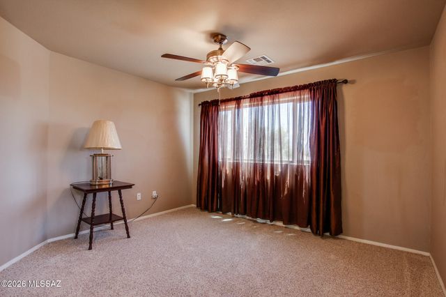 180 W Calle Paso Suave, Sahuarita, AZ 85629