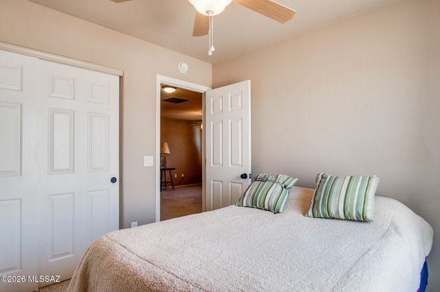 180 W Calle Paso Suave, Sahuarita, AZ 85629