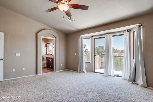 180 W Calle Paso Suave, Sahuarita, AZ 85629
