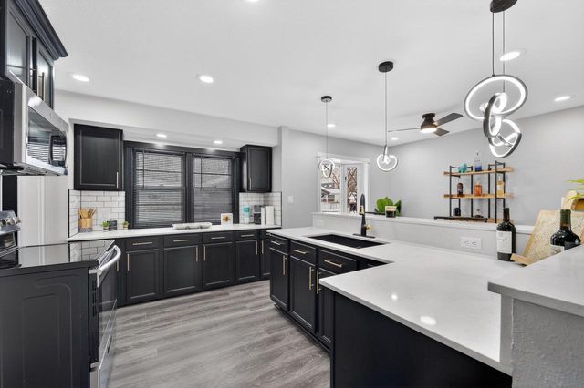 10514 W Lawn AVENUE, Milwaukee, WI 53225