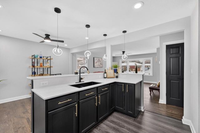 10514 W Lawn AVENUE, Milwaukee, WI 53225