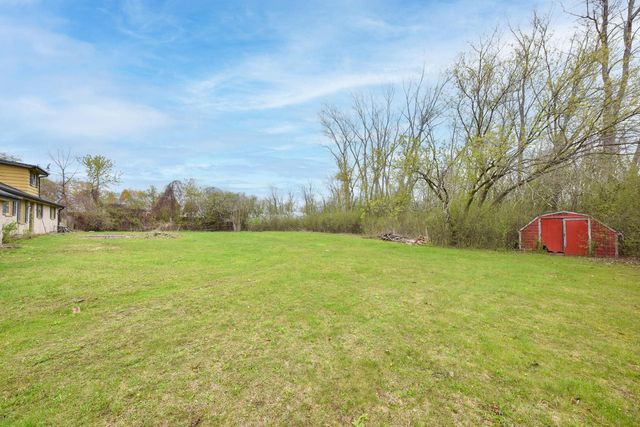 7526 County Line ROAD, Mequon, WI 53092