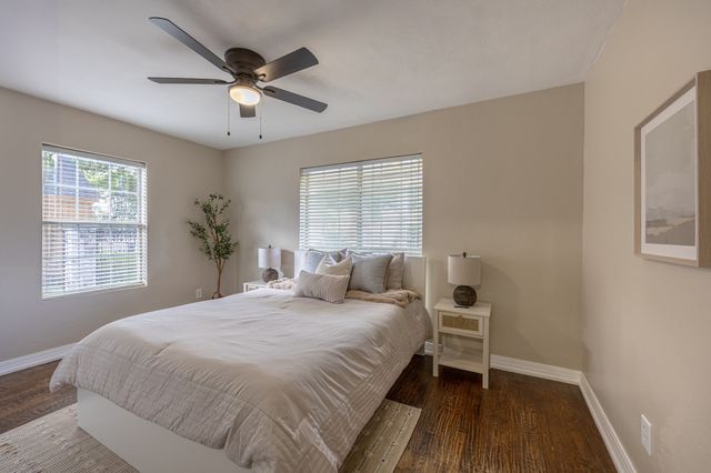 2705 Yucca Avenue, Fort Worth, TX 76111