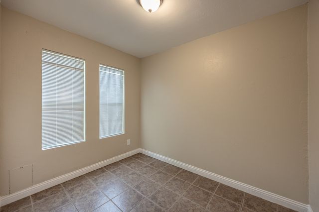2705 Yucca Avenue, Fort Worth, TX 76111