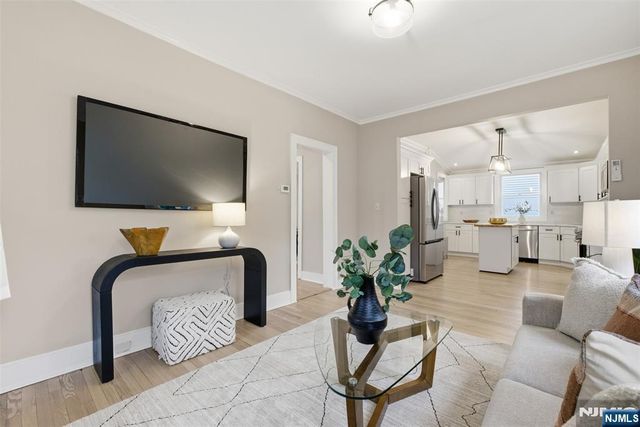 23 Center Avenue, Little Falls, NJ 07424