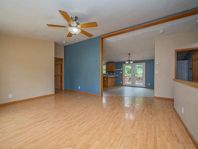 2525 E CLAYS FORK RD, Columbia, MO 65202