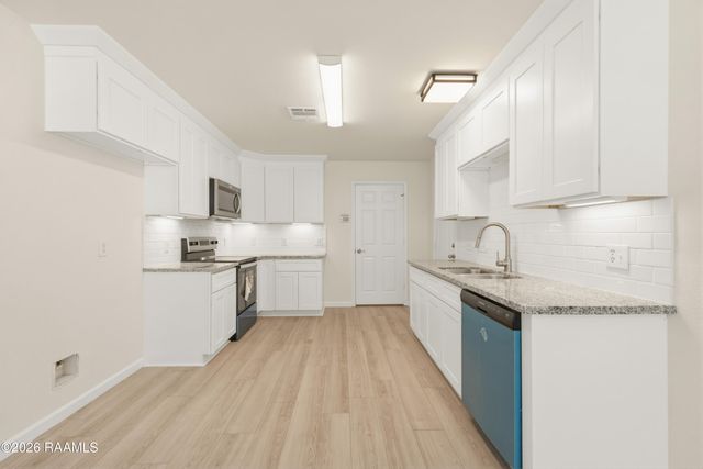 106 Rue Nuage, Carencro, LA 70520