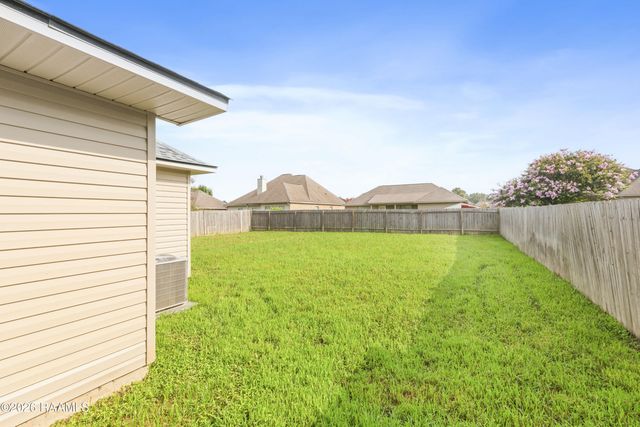 106 Rue Nuage, Carencro, LA 70520