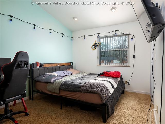 21 Chemar Drive, Hurricane, WV 25526