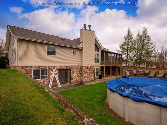 21 Chemar Drive, Hurricane, WV 25526