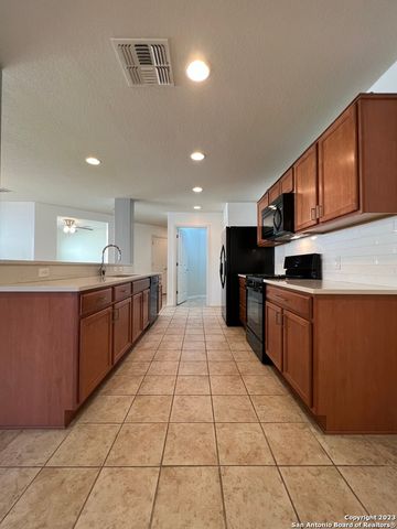 10909 CHARREADA TRL, San Antonio, TX 78245