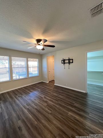 10909 CHARREADA TRL, San Antonio, TX 78245