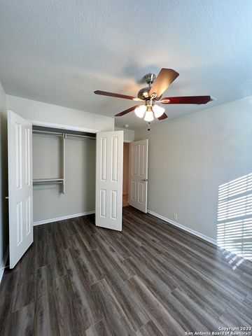 10909 CHARREADA TRL, San Antonio, TX 78245