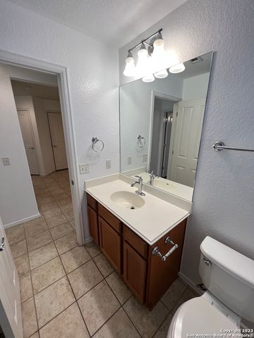 10909 CHARREADA TRL, San Antonio, TX 78245