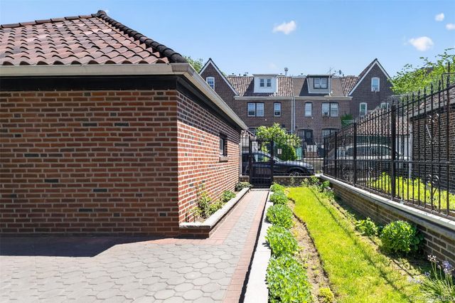 34-39 75th Street, Jackson Heights, NY 11372