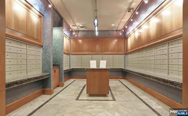 8100 River Road 905, North Bergen, NJ 07047