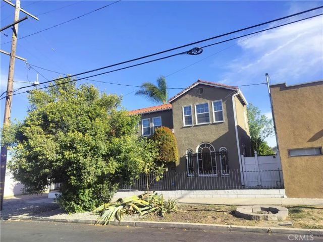 3940 W 60th Street, Los Angeles, CA 90043