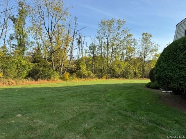 24 The Rise, Warwick, NY 10990