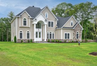 96 Crosby Road, Glastonbury, CT 06033