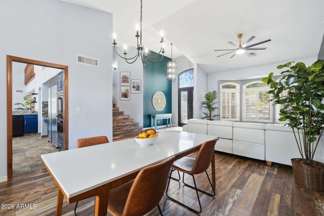 6950 W WILLOW Avenue, Peoria, AZ 85381