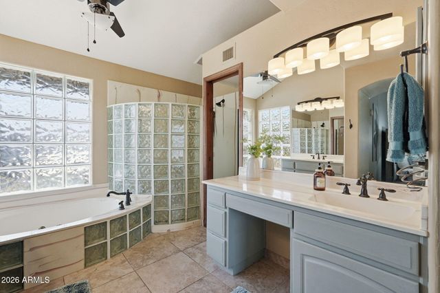 6950 W WILLOW Avenue, Peoria, AZ 85381