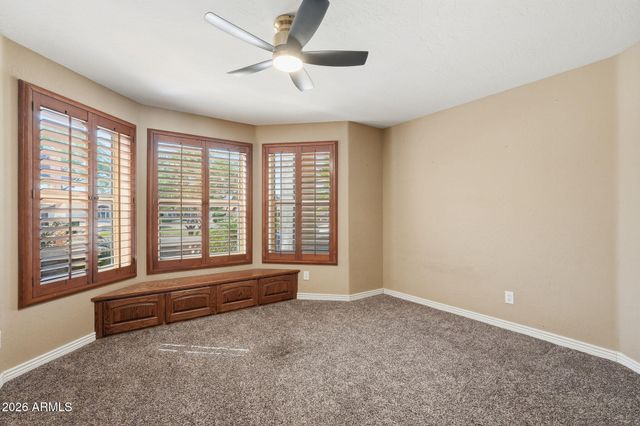 6950 W WILLOW Avenue, Peoria, AZ 85381