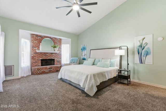 6950 W WILLOW Avenue, Peoria, AZ 85381