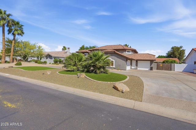 6950 W WILLOW Avenue, Peoria, AZ 85381