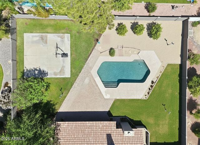 6950 W WILLOW Avenue, Peoria, AZ 85381