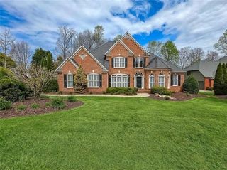 530 Brookeshyre Court, Woodstock, GA 30188