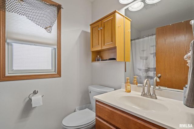 973 17TH Avenue, Silvis, IL 61282