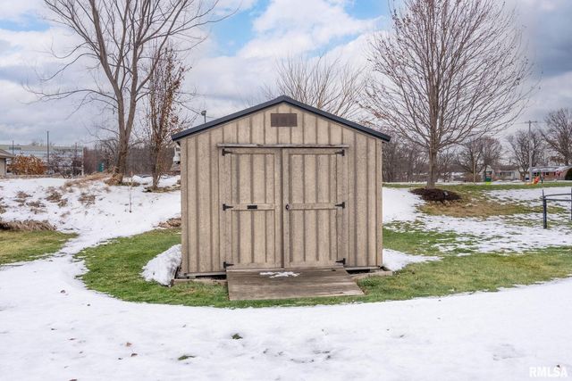 973 17TH Avenue, Silvis, IL 61282