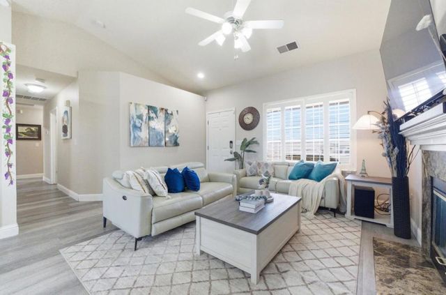 1270 Alder Street, Hollister, CA 95023