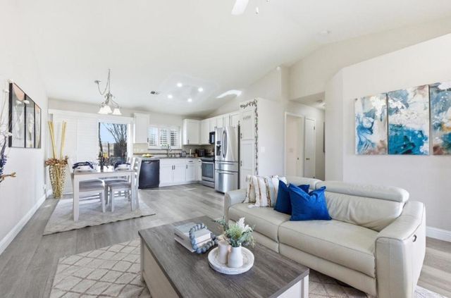 1270 Alder Street, Hollister, CA 95023