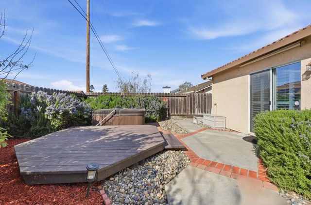 1270 Alder Street, Hollister, CA 95023